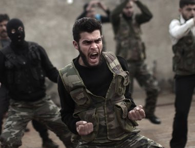 Ο Ν.Τραμπ καταργεί το πρόγραμμα παραγωγής ισλαμιστών τρομοκρατών της CIA! - «Νίκη Β.Πούτιν» λένε οι αντίπαλοί του